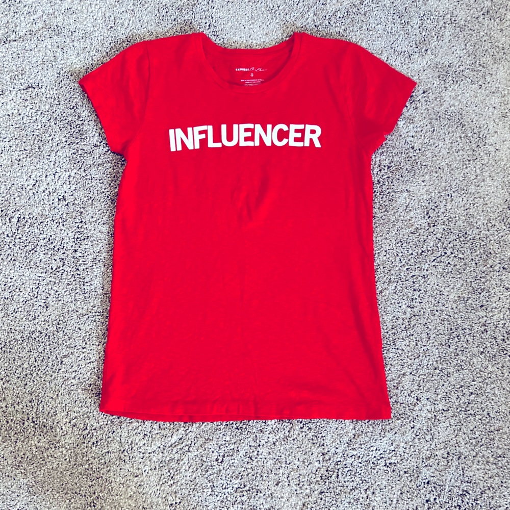 Express Graphic Tee